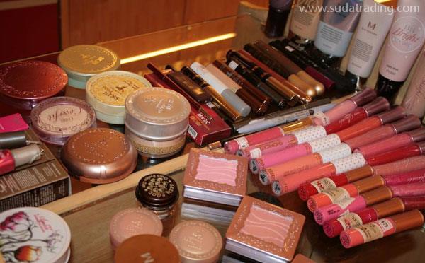 国内公司进口化妆品的具体报关通关流程有哪些？